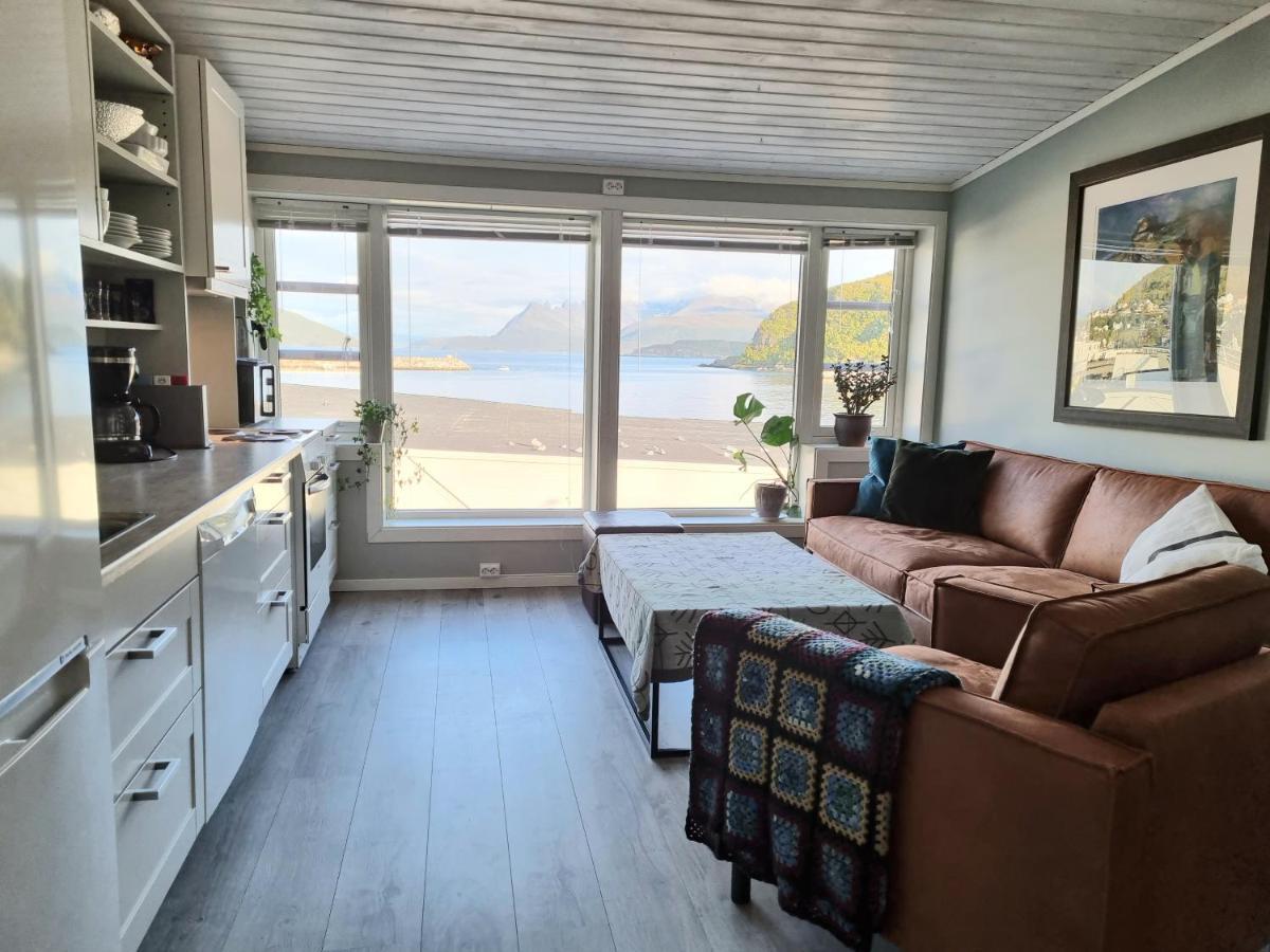 Loftsleilighet Midt I Sentrum Skjervoy Luaran gambar
